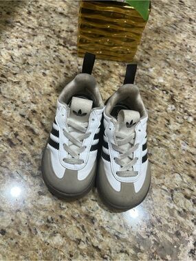 Adidas White with Black Stripes and Gray Accents Toddler Sneakers 6.5K